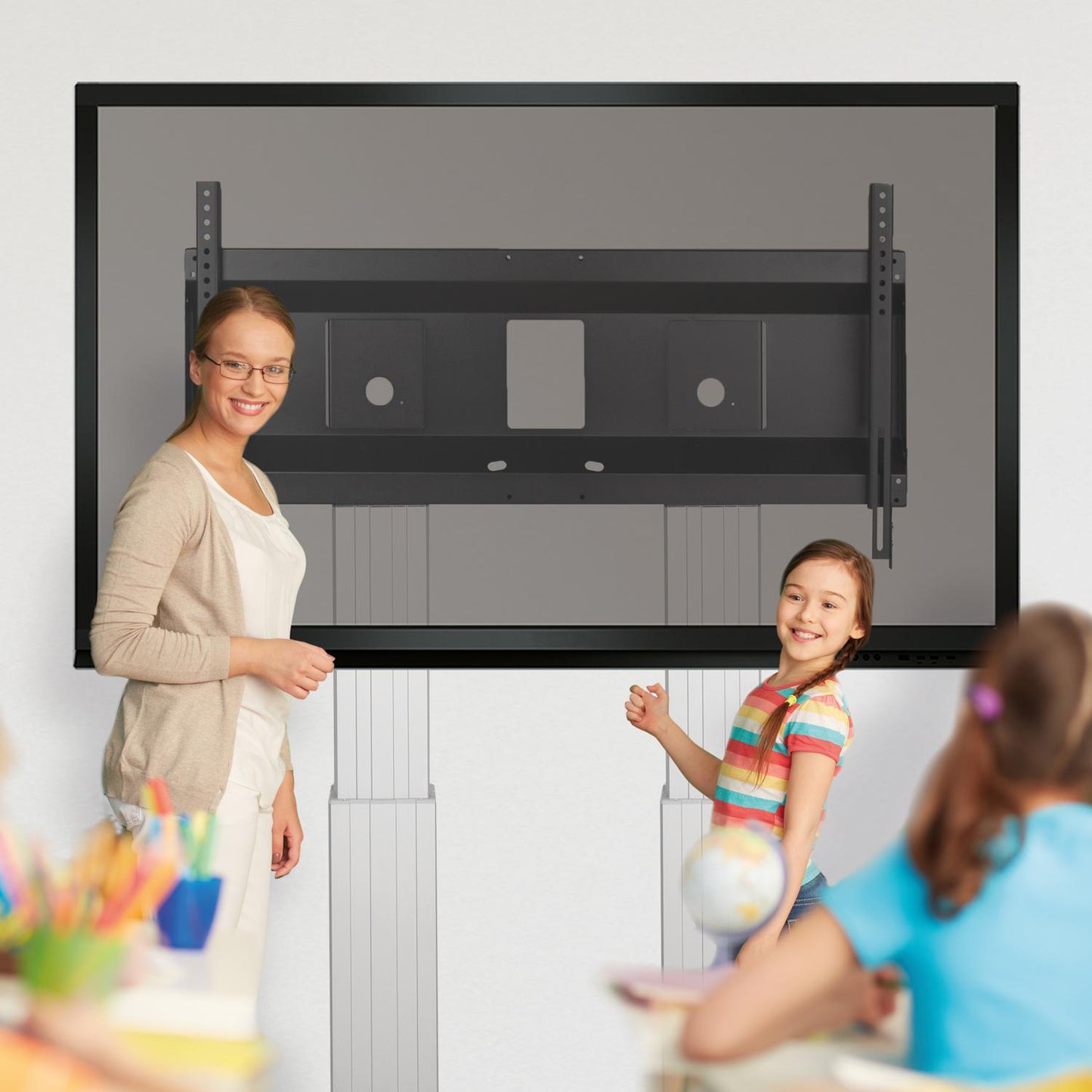 Conen SCETADW Motorized Heavy Duty Xl Monitor Wall Mount With 50 Cm Of Vertical Travel Two Columns Silver Anodized