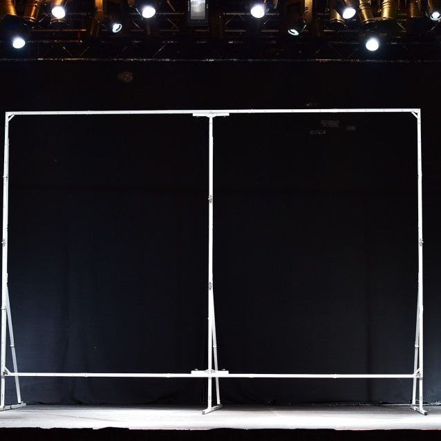 Multibrackets M Quick Fold Projection Screen, 16:10,258x161,120''