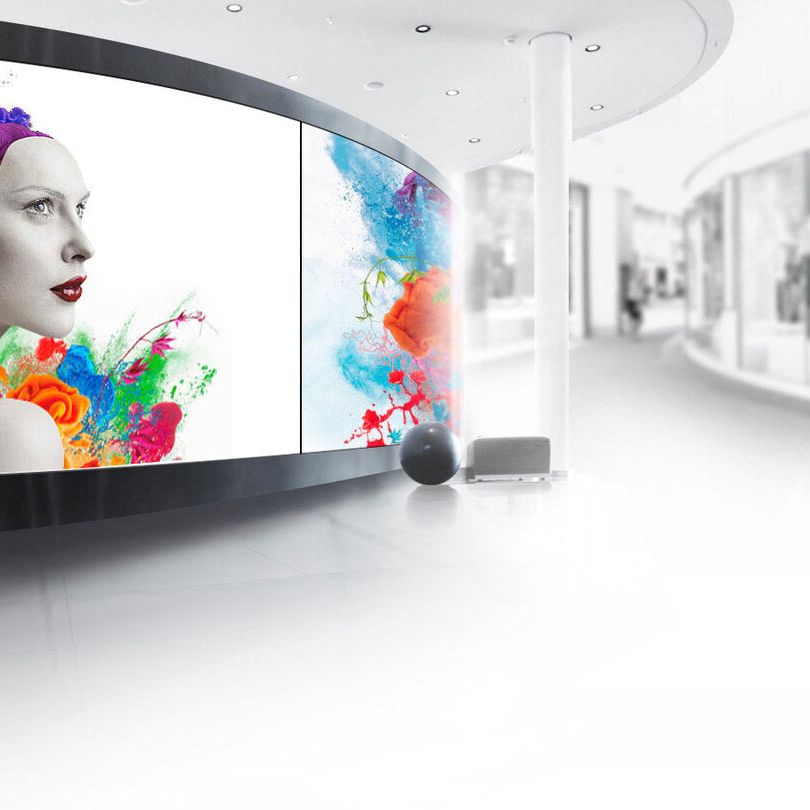 Multibrackets M Pro Series Curved Display Distance