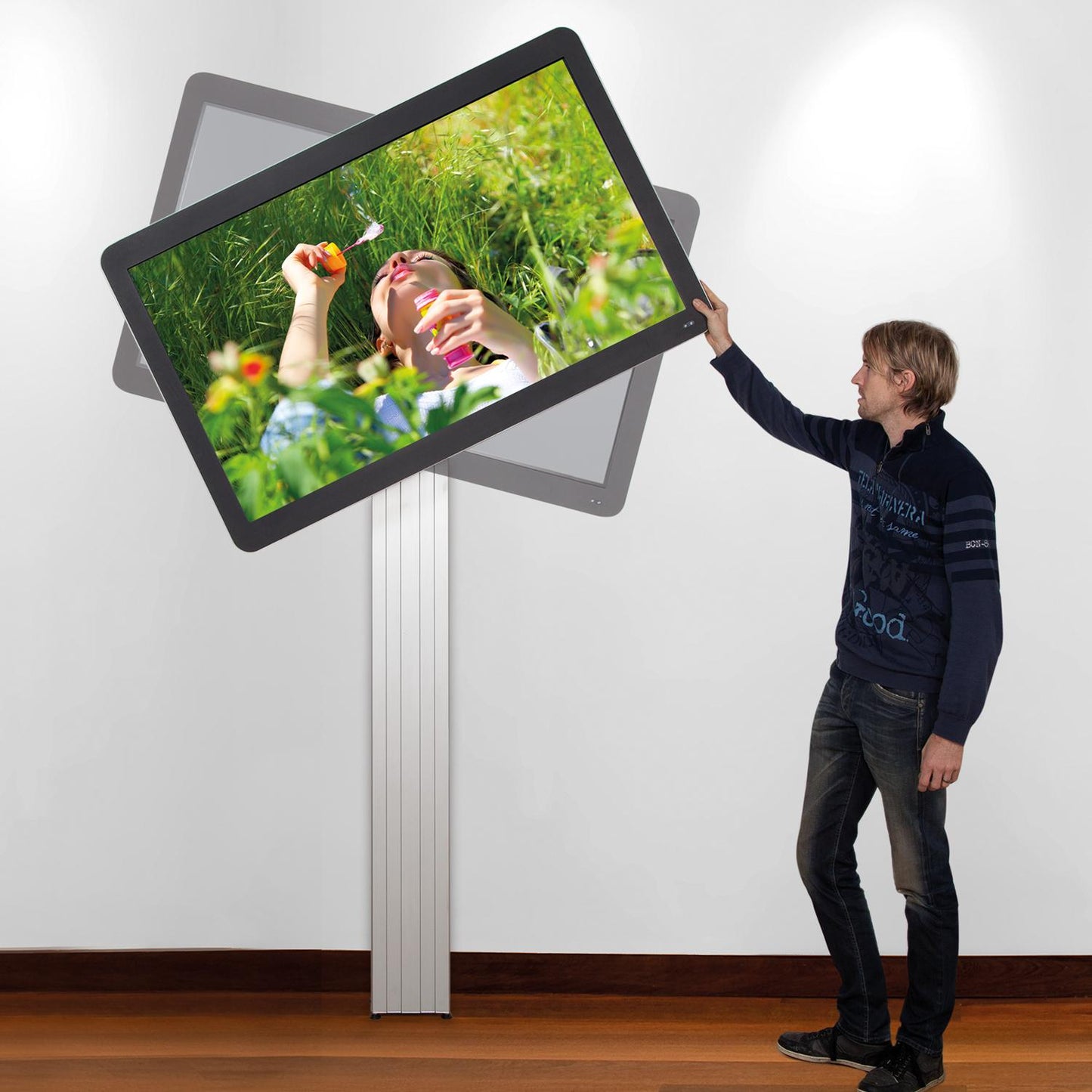 Conen SCETANHVWLP Digital Signage Monitor Wall Mount For Displays Landscape- Or Portrait Format, Rotatable